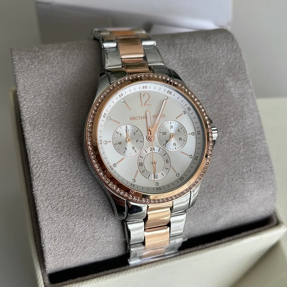 MICHAEL KORS Women's Bracelet Watch, 39mm - Picture 3 of 7